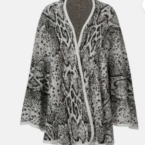 Cabi Serpent Wrap - Picture 6 of 6